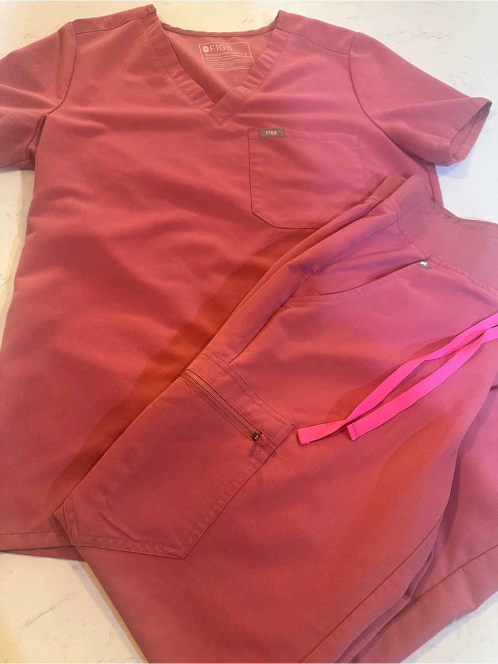 FIGS Jogger set in Quarts Small / Tall
